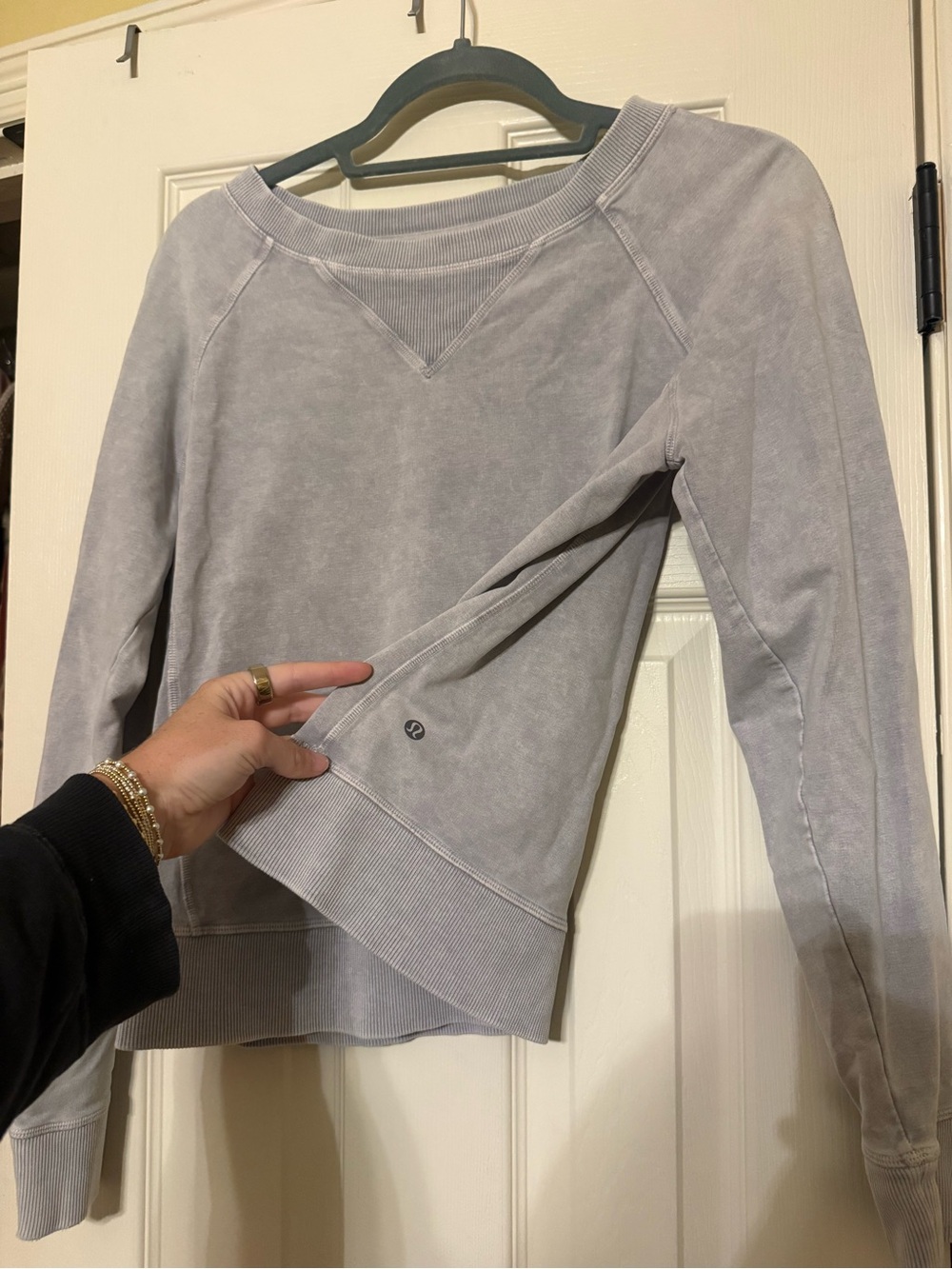 lululemon athletica Women's Light Gray wash Pullover Sweatshirt
